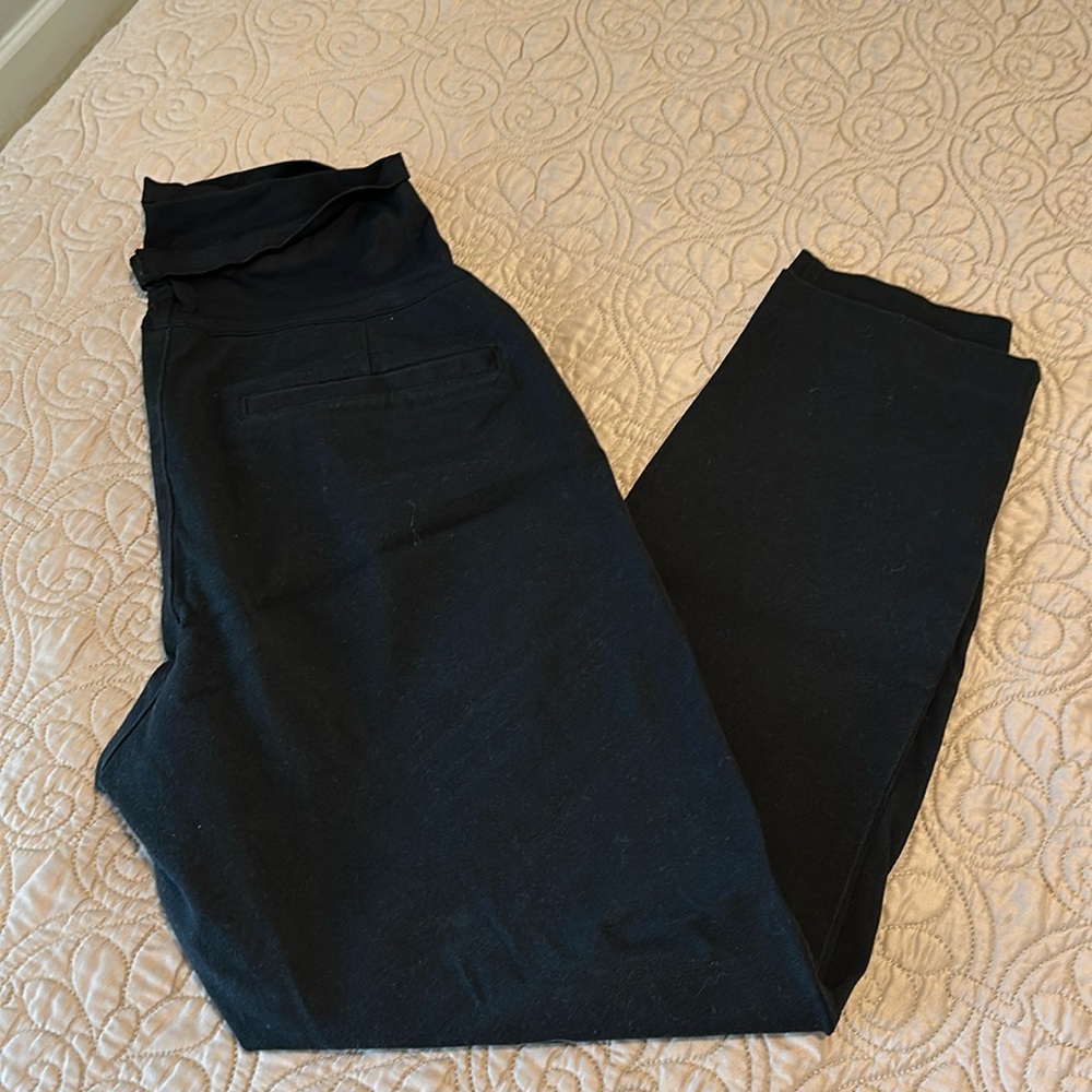 Old Navy Cropped Black Pixie Maternity Skinny Ankle Pants Size 8